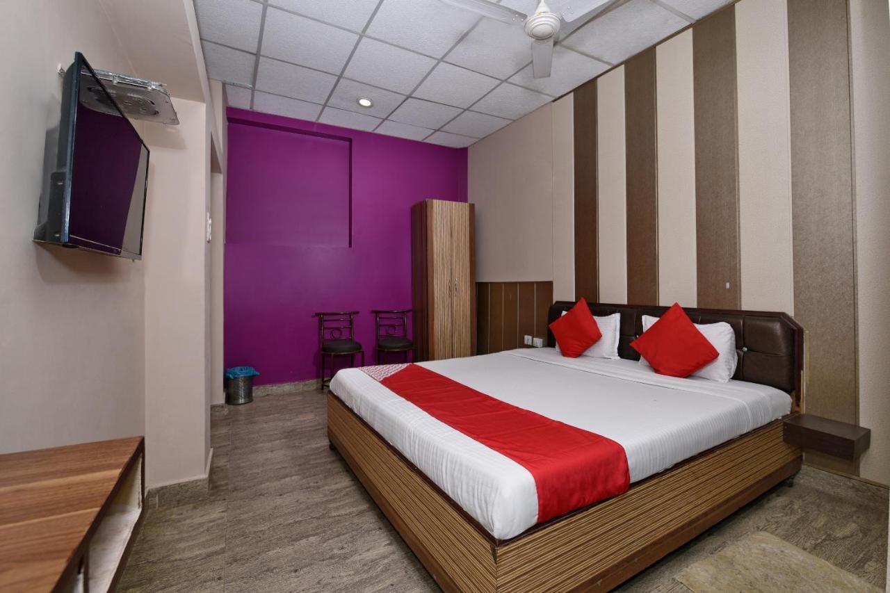 Oyo 3519 Hotel Garden Inn Varanasi Eksteriør billede